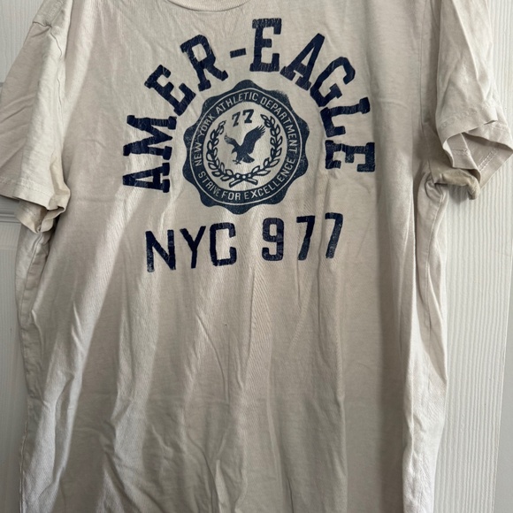 American Eagle tshirt - Picture 1 of 2